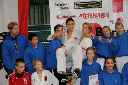 banzai 2013-0385.JPG --- erstellt mit toms-galerie V1.3 - www.tomshaus.de